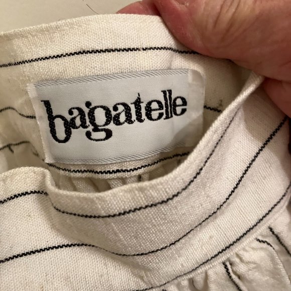 bagatelle size 4 white with black strips skirt - Picture 5 of 8